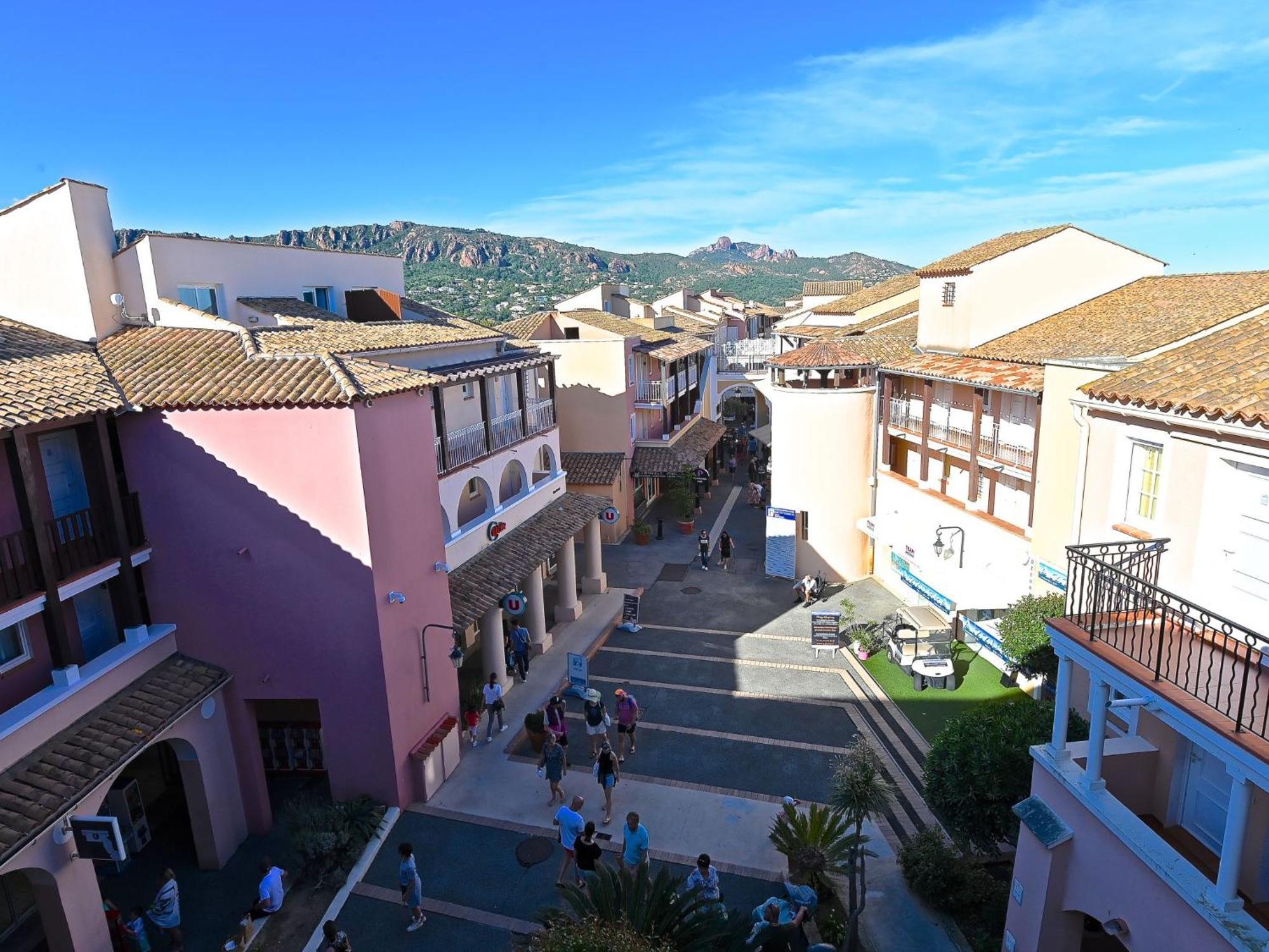 Apartment Village Cap Esterel - Le Village-9 By Interhome Saint-Raphael (Var) Exterior foto