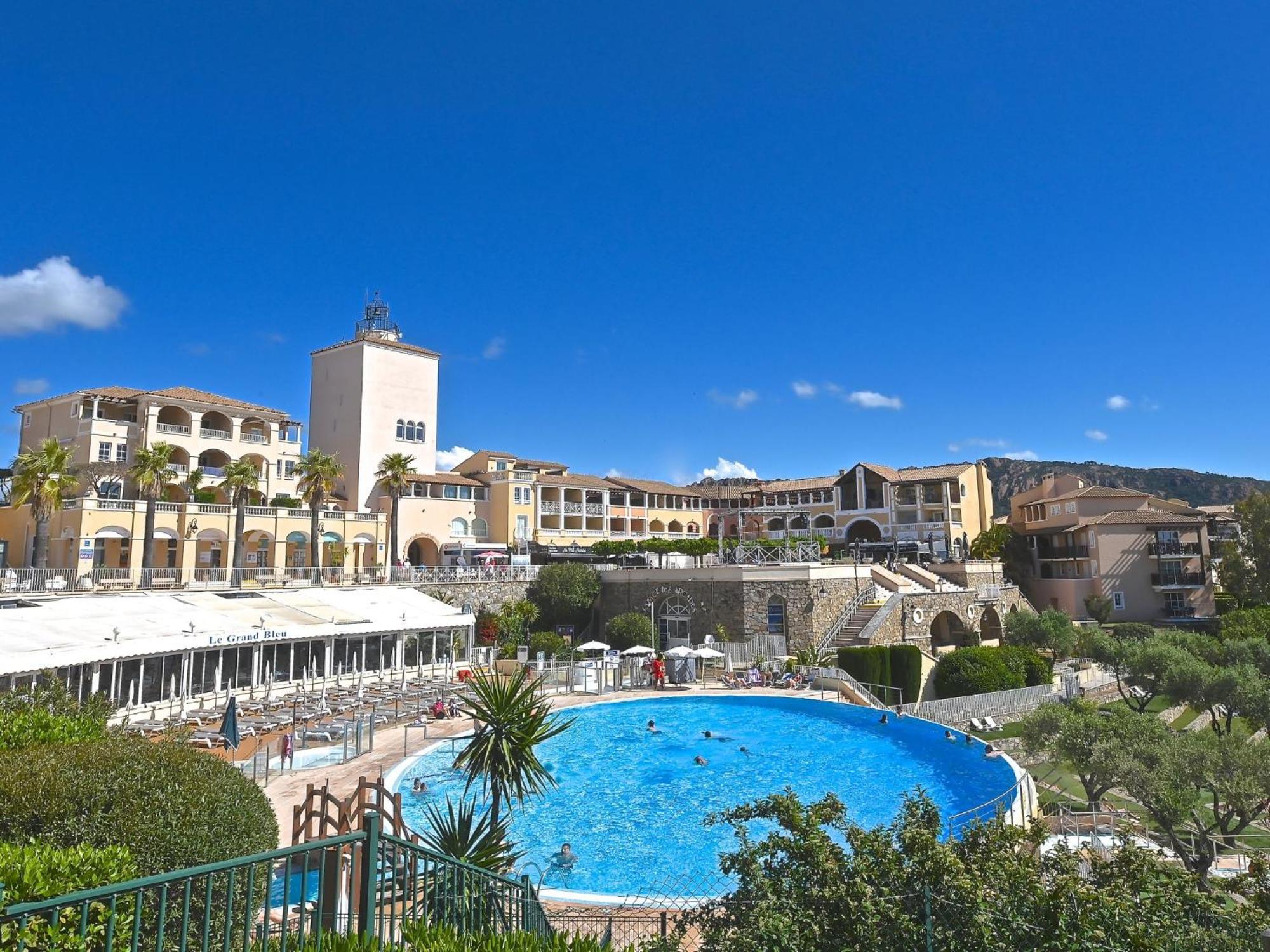 Apartment Village Cap Esterel - Le Village-9 By Interhome Saint-Raphael (Var) Exterior foto